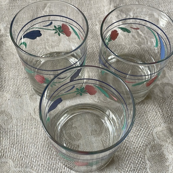 Lenox Poppies On Blue Drinking set of 3 Glasses - Picture 5 of 8